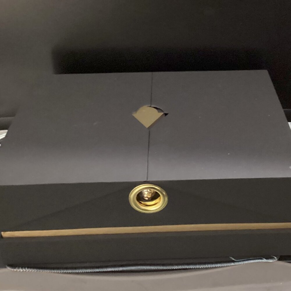 Cryptodata Impulse 1 SECURE PHNONE CANT BE SEEN